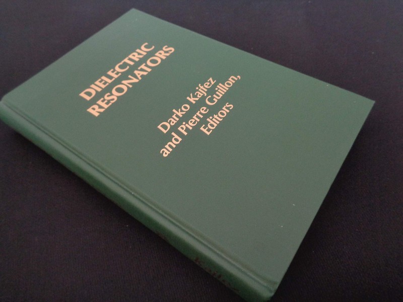 Dielectric Resonators (Artech House Microwave Library)